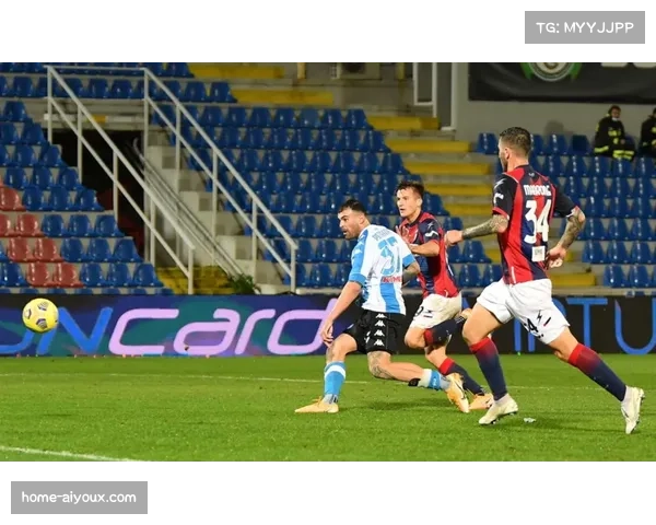 库利巴利盛赞伊瓜因:效力那不勒斯时触球率高达93%,效率惊人