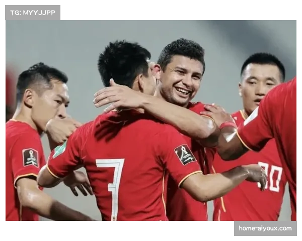 切尔西两球领先遭利兹联逼平 主帅换人调整赛后引发争议